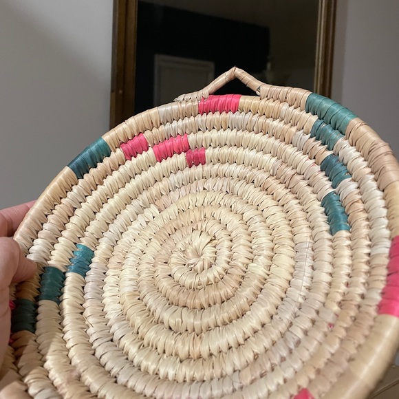 Small woven bowl - Picture 4 of 4